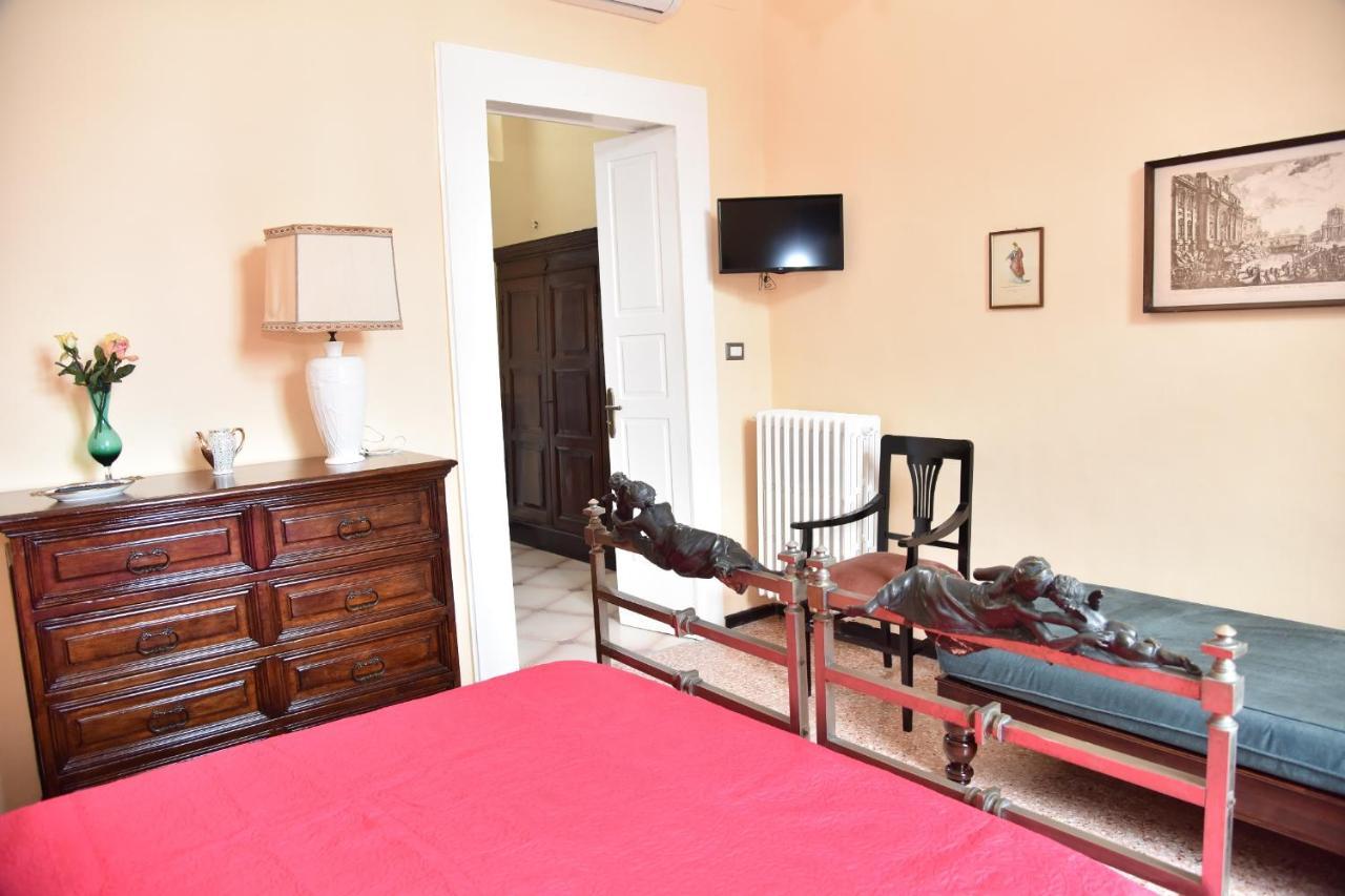Rosaria Suite & Rooms Lecce Eksteriør bilde